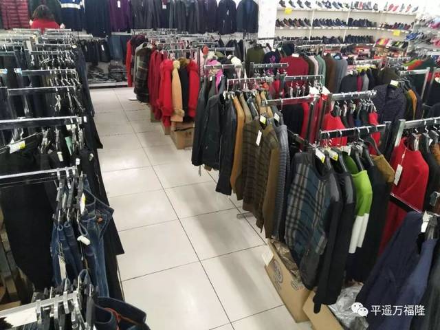 【萬福隆超市】迎新年，服裝鞋買三免一，超值優惠震撼來襲！